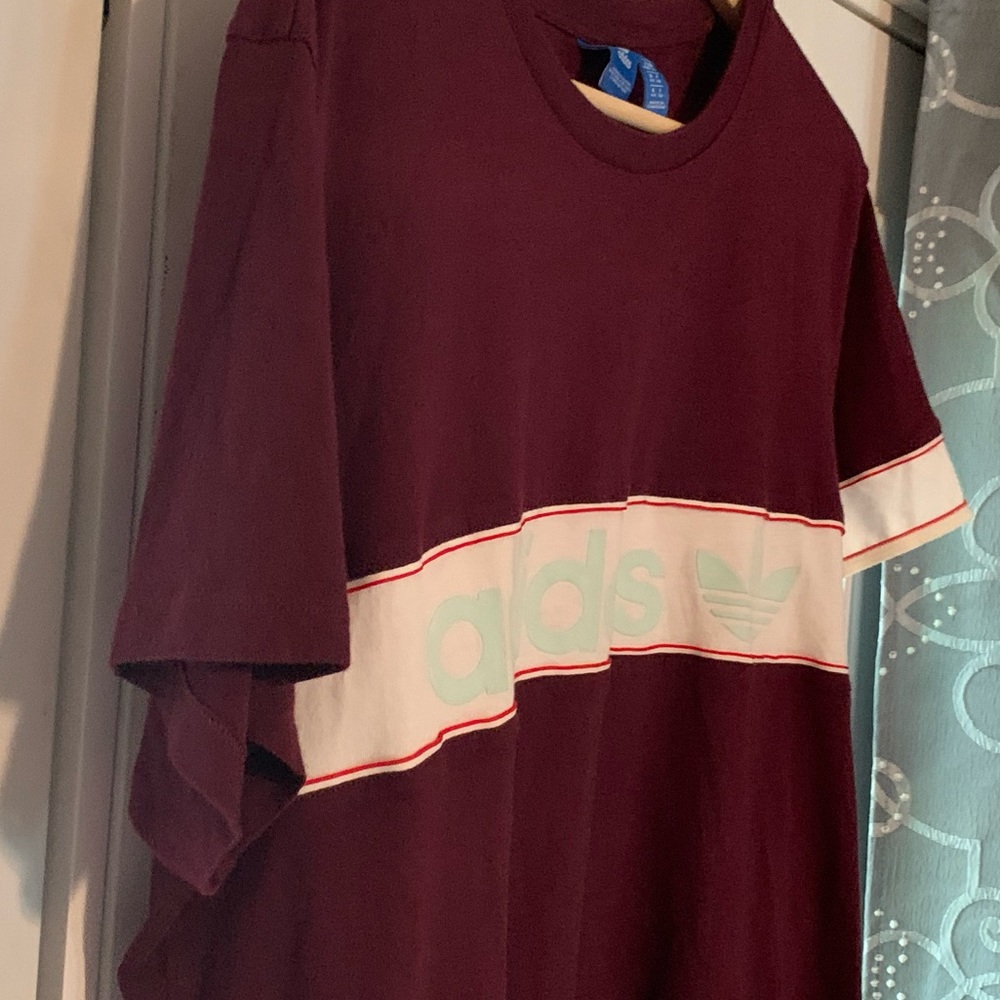 *VINTAGE* 1986- Mens size Large, burgundy, white w/teal ADIDAS. Short sleeves. - Picture 3 of 6